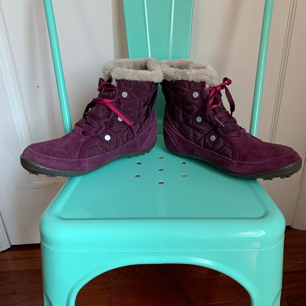 Columbia Purple Ankle Boots with Fur Lining - Picture 6 of 9
